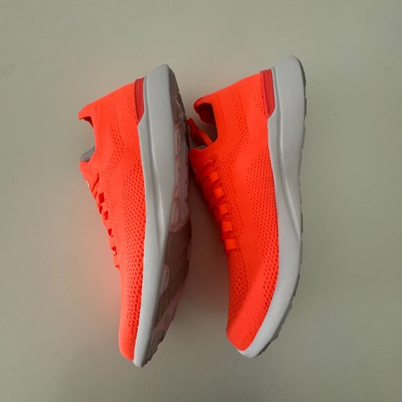APL Women's TechLoom Breeze Sneakers in Laser Red NWB, Size 9 - Picture 10 of 17
